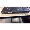 Image 2 : SONY RECORD PLAYER TURNTABLE PS-LX150