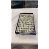 Image 1 : TRAY OF 100 RINGS