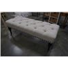 Image 8 : GREY TUFTED STUDDED BENCH
