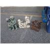 Image 1 : 2 CHILD GARDEN FIGURES AND IRON GARDEN DECORATION