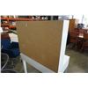 Image 8 : WHITE CORNER DESK