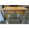 Image 2 : WHITE STORAGE BENCH AND WOOD BENCH W/ DRAWER