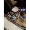 Image 2 : BOX OF TRENCH ART, STONE BOOKENDS AND MORE