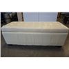 Image 2 : WHITE LEATHER LOOK TUFTED STORAGE BENCH
