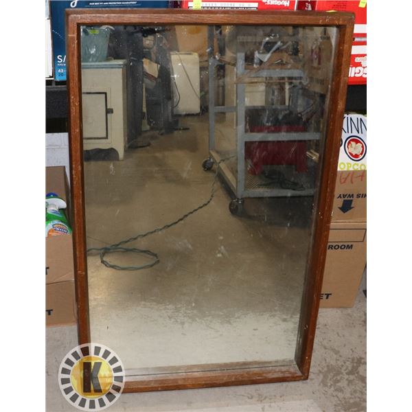 ESTATE WOOD FRAME MIRROR
