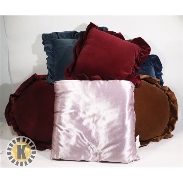 ESTATE BOX OF BROWN THROW PILLOWS