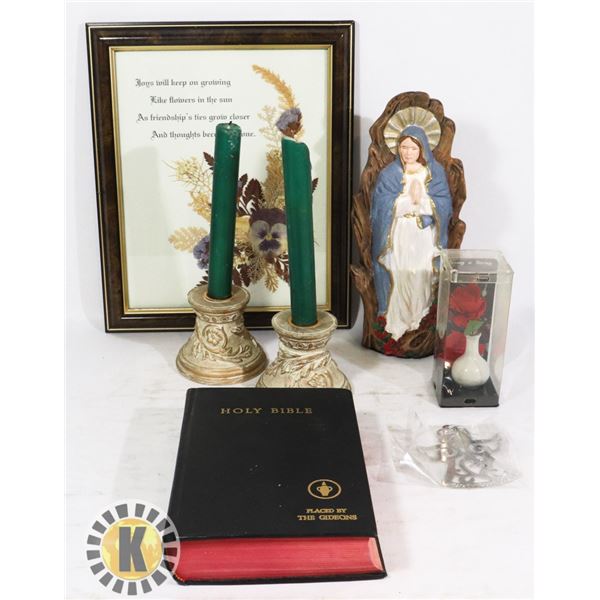 FLAT OF JESUS THEMED DECOR AND HOLY BIBLE