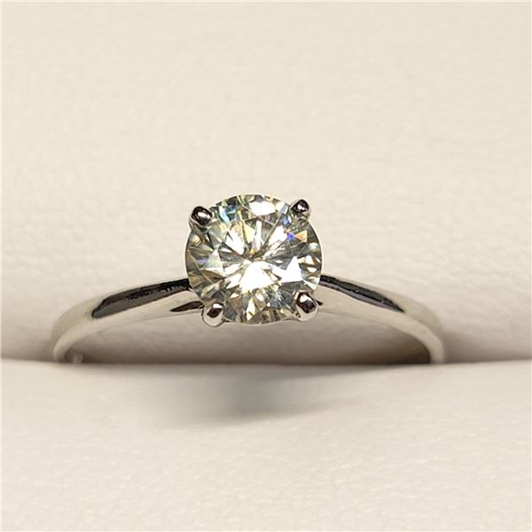 10K WHITE GOLD MOISSANITES(0.7CT) RING