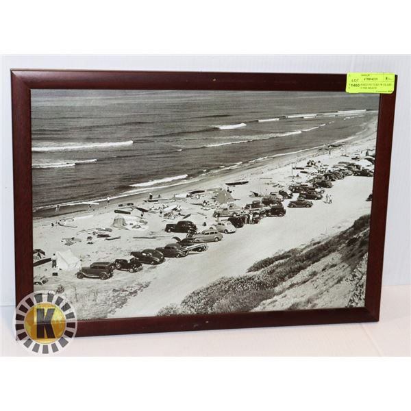 WOOD FRAMED PICTURE /W GLASS – PEOPLE AT THE BEACH