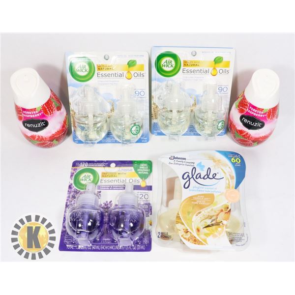 ASSORTED BAG OF AIR WICK ESSENTIAL OILS