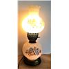 Image 5 : Vintage Lamp Milk Glass - Tested and Works