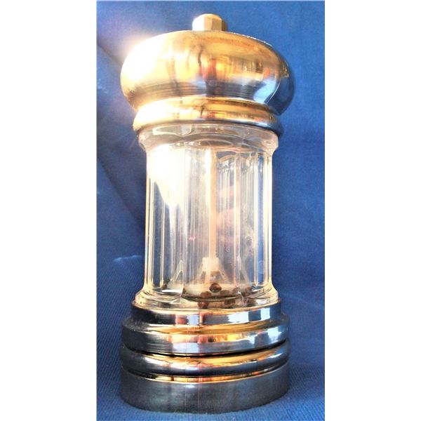 Pepper Grinder
