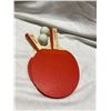 Image 1 : Ping pong paddles and balls