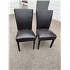 Image 1 : Two chairs