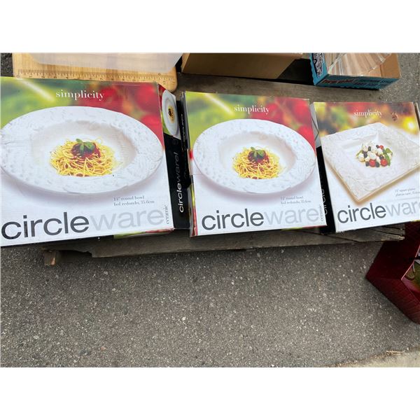 Ceramic circle ware dishes