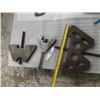 Image 1 : 3 Specialty Machine Jaws - For a 3 Jaw Chuck