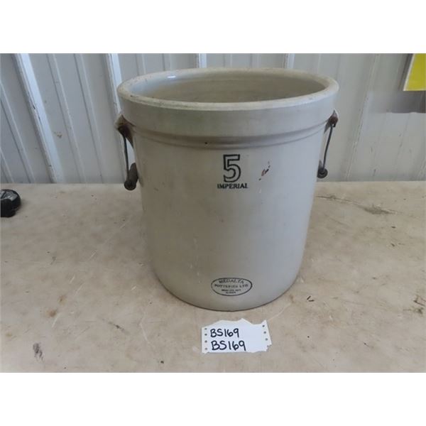 Medealta 5 Gal Crock w Handles