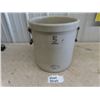 Image 1 : Medealta 5 Gal Crock w Handles