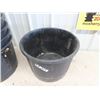 Image 2 : (AR) 12 Planters 12" x 16" RD