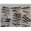 Image 1 : (AR) Over 25 Pliers, Cutters, Vice GRips, & Crescent Wrenches