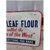 Image 3 : Metal Maple Lead Flour Sign 23" x 35"