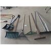 Image 2 : 6 Yard Tools, Shovels, Rakes, Roof Rake