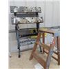 Image 2 : (AR) 2 Steppers & Work Mate