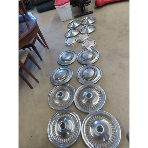 (M) Approx 15 Hubcaps - Set of 4 Thunderbirds, Set of 4 Cadillac, Set of 4 Plymouth, 3 GMC