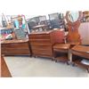 Image 1 : Gibbard 5 Pc Walnut Bedroom Set, Dresser 32 x 79x 20, Plus Mirror 29x 40, 2 Nite Stands 26 x 20 x 14