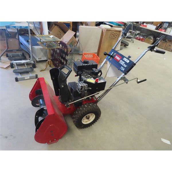 Toro 7 HP 24  Snowblower w Elec Start