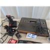 Image 2 : ATARI Home Video Machine & 21 Games