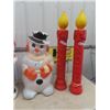 Image 2 : 6 Christmas Outdoor Light Up Ornaments Santa, Snowman, & 4 Candles