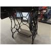 Image 2 : Raymond Treadle Sewing Machine