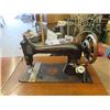Image 2 : Singer Treadle Sewing machine