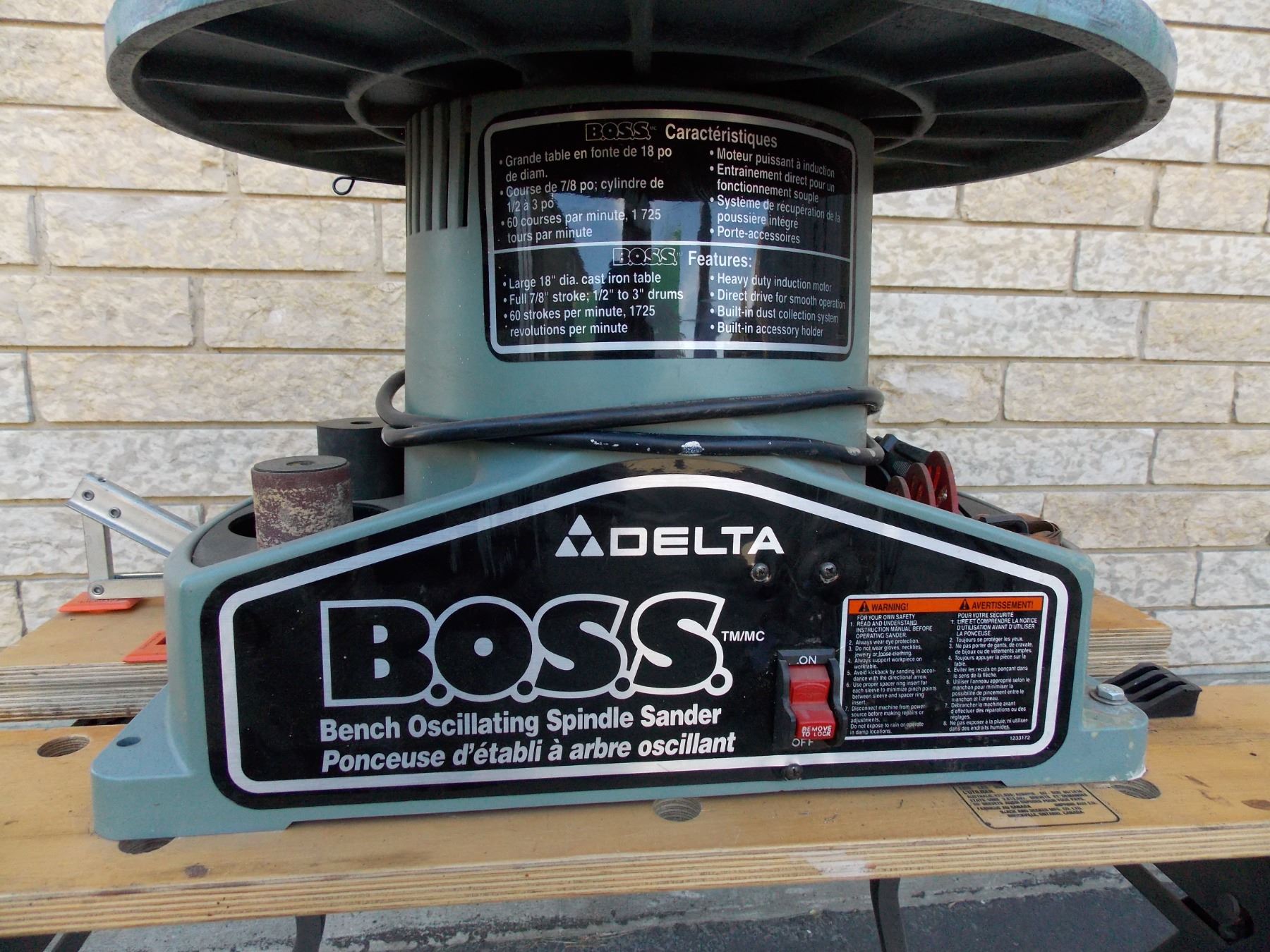 Delta Boss Oscillating Spindle Sander (18") on Black & Decker Workmate