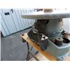 Image 4 : Delta Boss Oscillating Spindle Sander (18") on Black & Decker Workmate stand