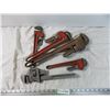Image 1 : 5 pipe wrenches