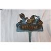 Image 2 : metal bird ,mailbox and welcome garden stake