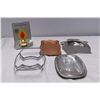Image 2 : Metal serving trays, oil lamp burner, necklace stand