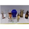 Image 1 : 3 Vases, 2 metal containers & unique liqour bottles