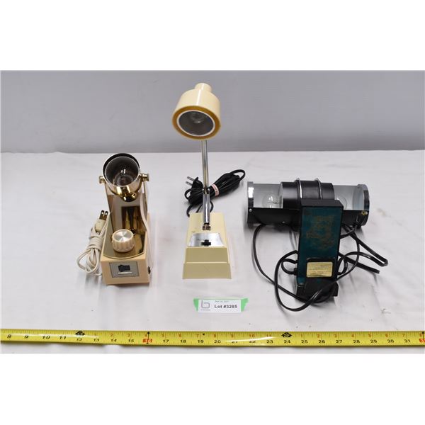 3 vintage desk lamps *all working*