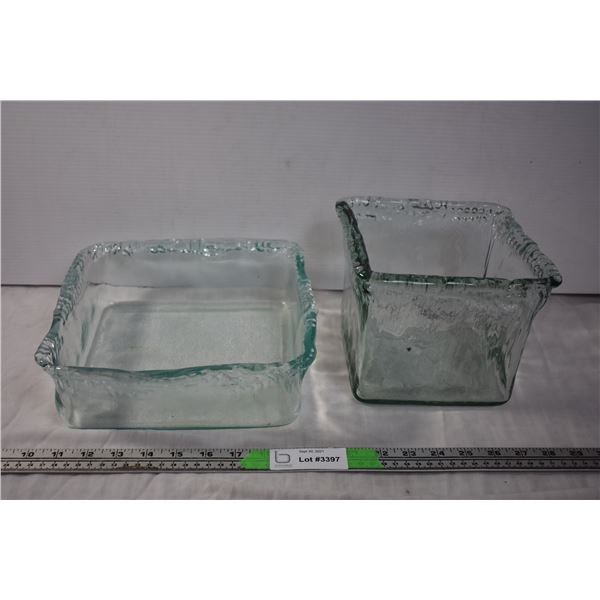 2 Glass Dishes