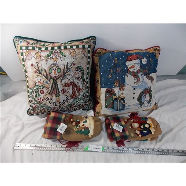 Snowman Pillows + 2 pairs of mittens