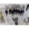 Image 2 : Wine stoppers + misc