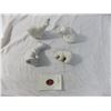Image 1 : 4 polar bear ornaments