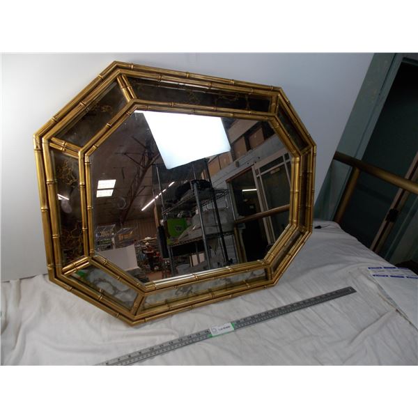 Octagon shaped wall hanging mirror (needs repair)