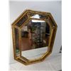 Image 2 : Octagon shaped wall hanging mirror (needs repair)