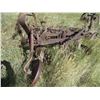 Image 4 : international 3 bottom plow