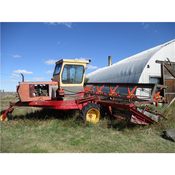 versatile hydrostatic 400 swather (model 500 year 77 - number 028 086 - 6 cylinder hasnt run since 2