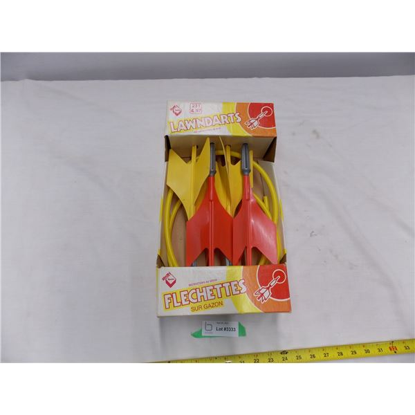 Lawn Dart Set of 2 - in box - irwin (not for children!)